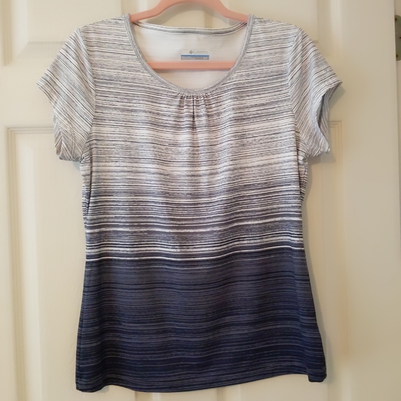 Columbia Navy White Gray Small T Shirt - Picture 1 of 7